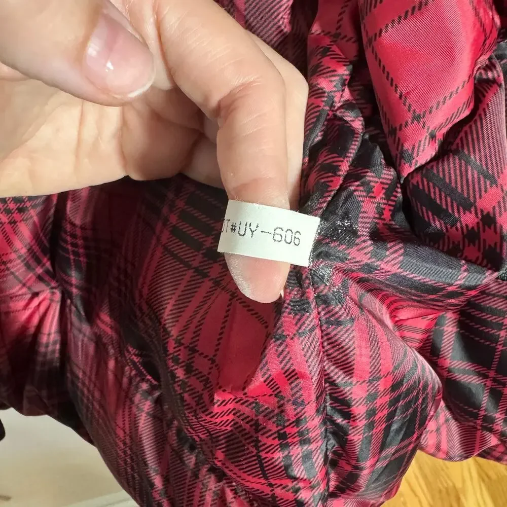 LL Bean Vest Mens‎ M Red Black Buffalo Plaid Snap Goose Down Vintage Insulated